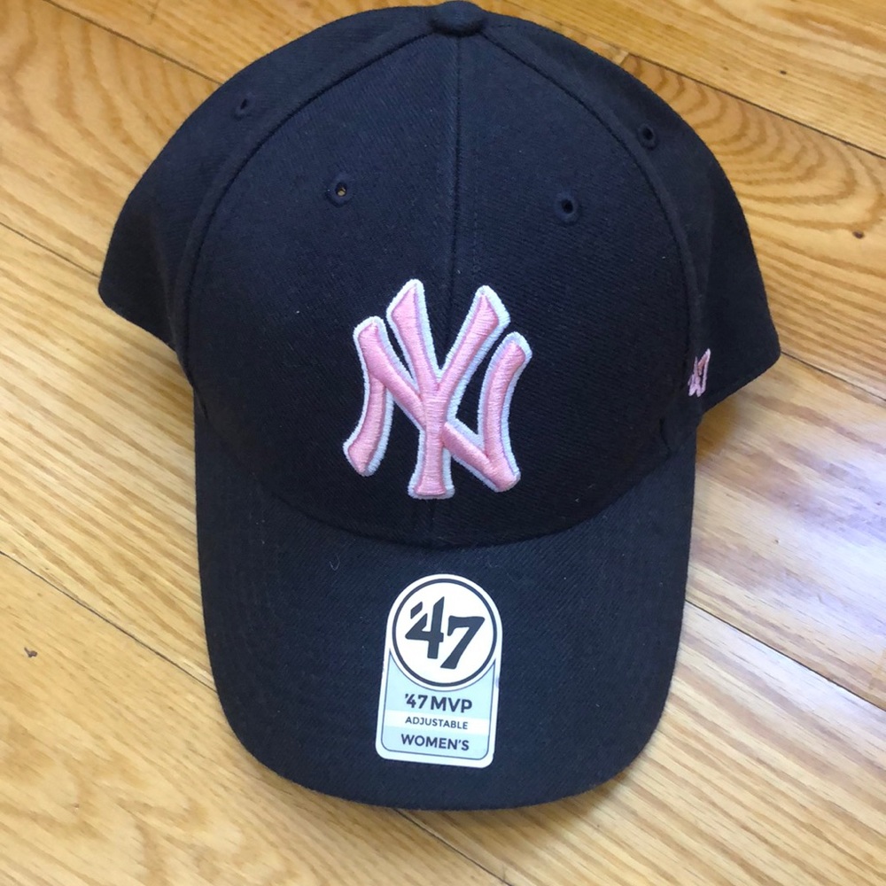 BRAND NEW WITH TAGS Yankee official MLB Hat
